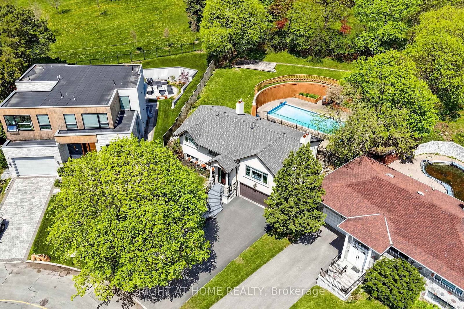 41 Larabee Crescent, Toronto, ON — photo 3