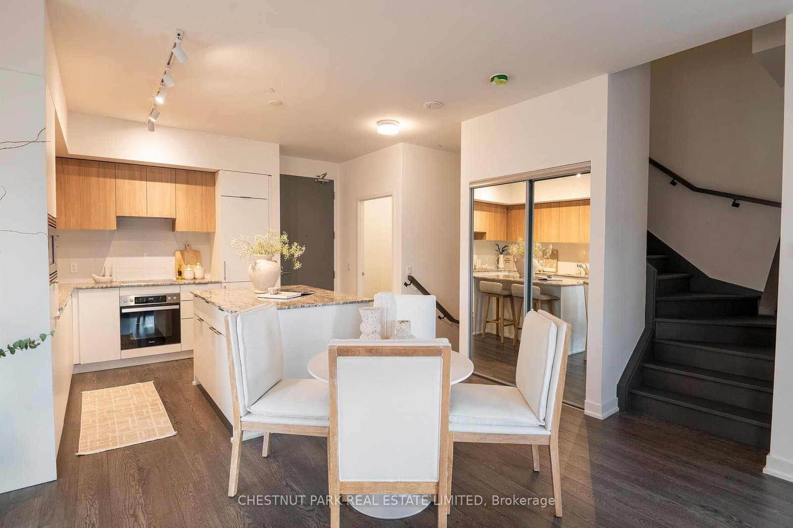 TH 01 - 20 O'Neill Road, Toronto, ON — photo 3