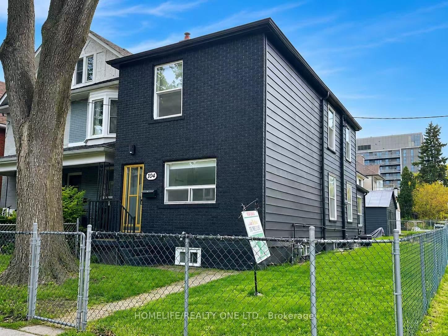 104 Benson Avenue, Toronto, ON