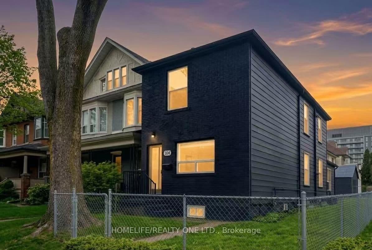 104 Benson Avenue, Toronto, ON — photo 2