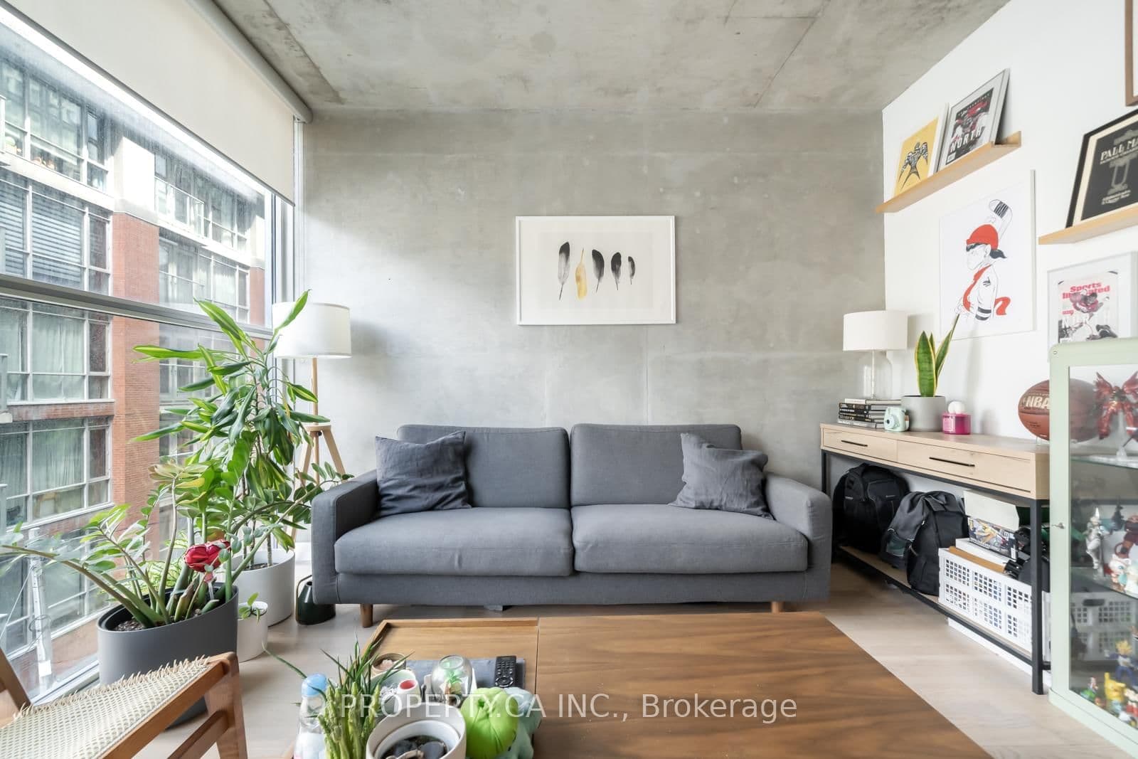 403 - 25 Oxley Street, Toronto, ON — photo 2