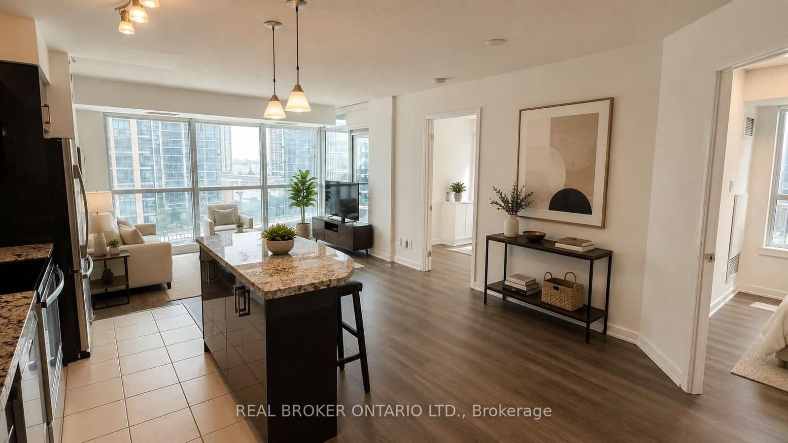 1013 - 18 Yonge Street, Toronto, ON — photo 2