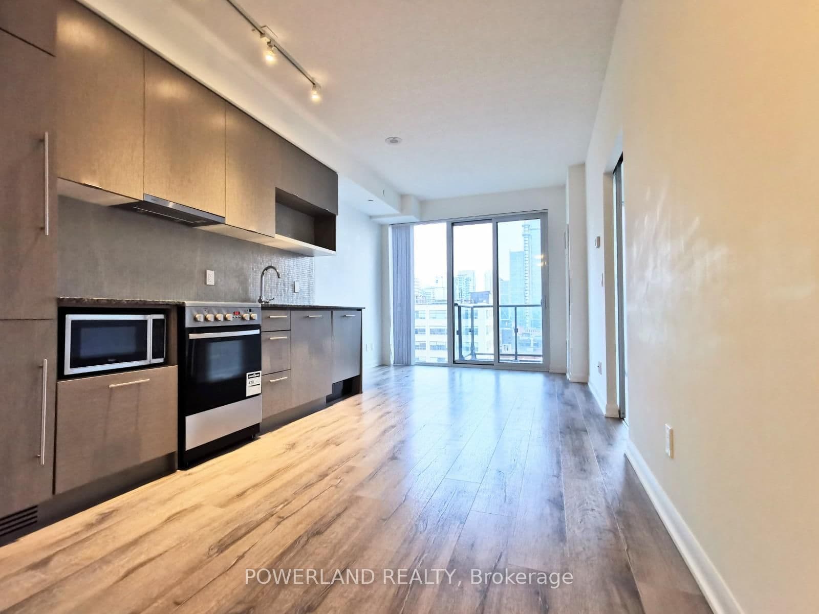 1107 - 435 Richmond Street, Toronto, ON — photo 3