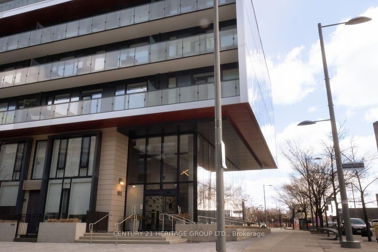 S560 - 180 Mill Street, Toronto, ON
