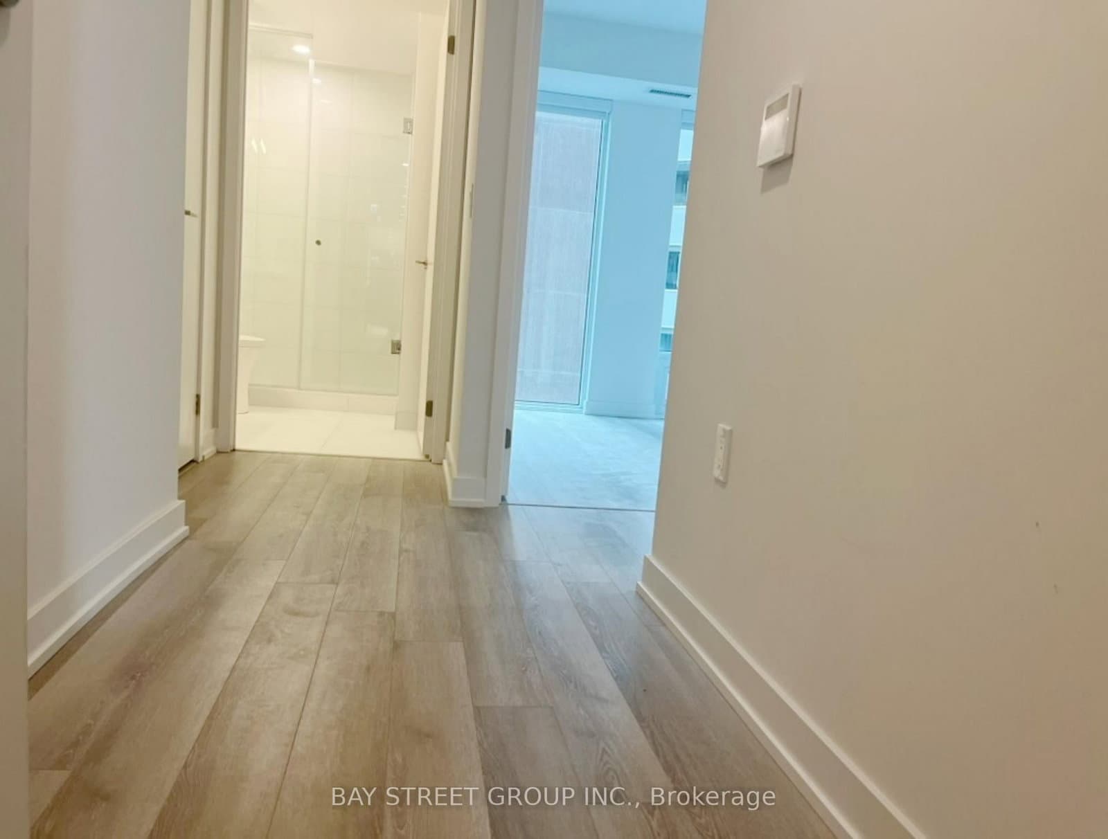 1904 - 238 Simcoe Street, Toronto, ON — photo 2