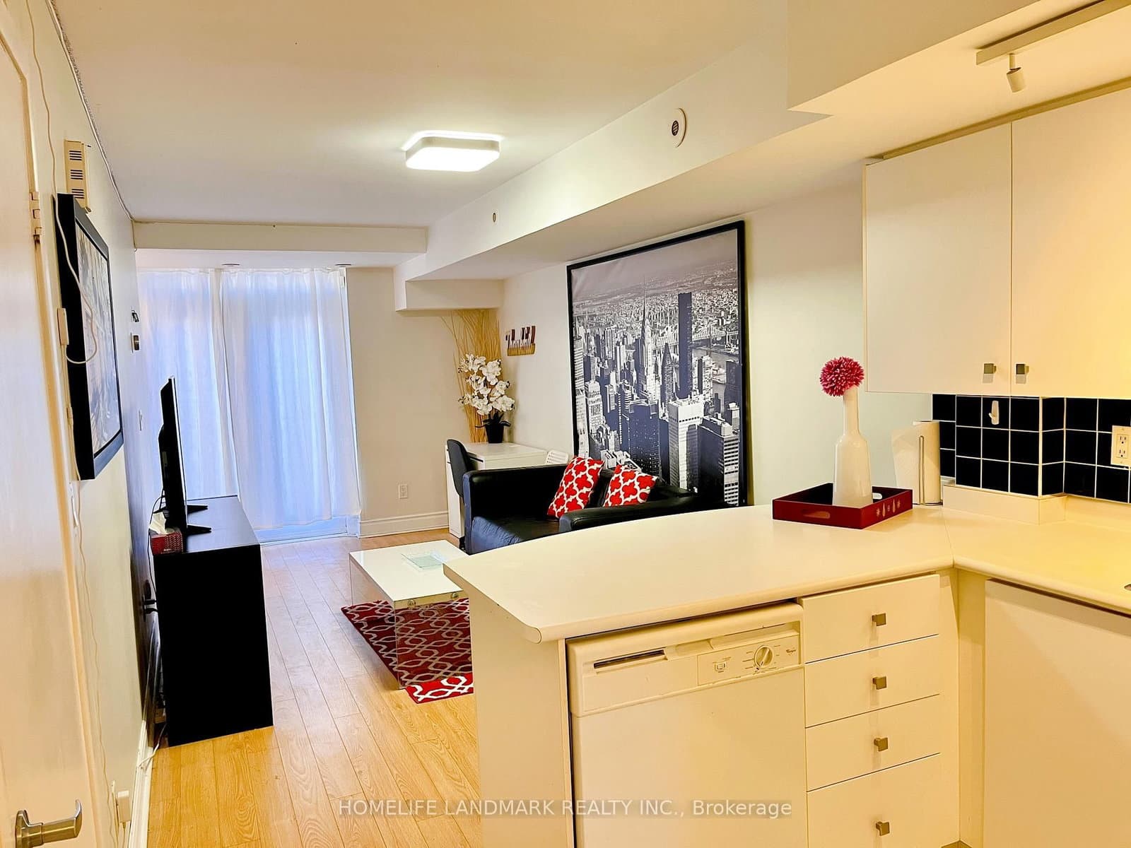 (One Bedroom)201 - 415 Jarvis Street, Toronto, ON — photo 3