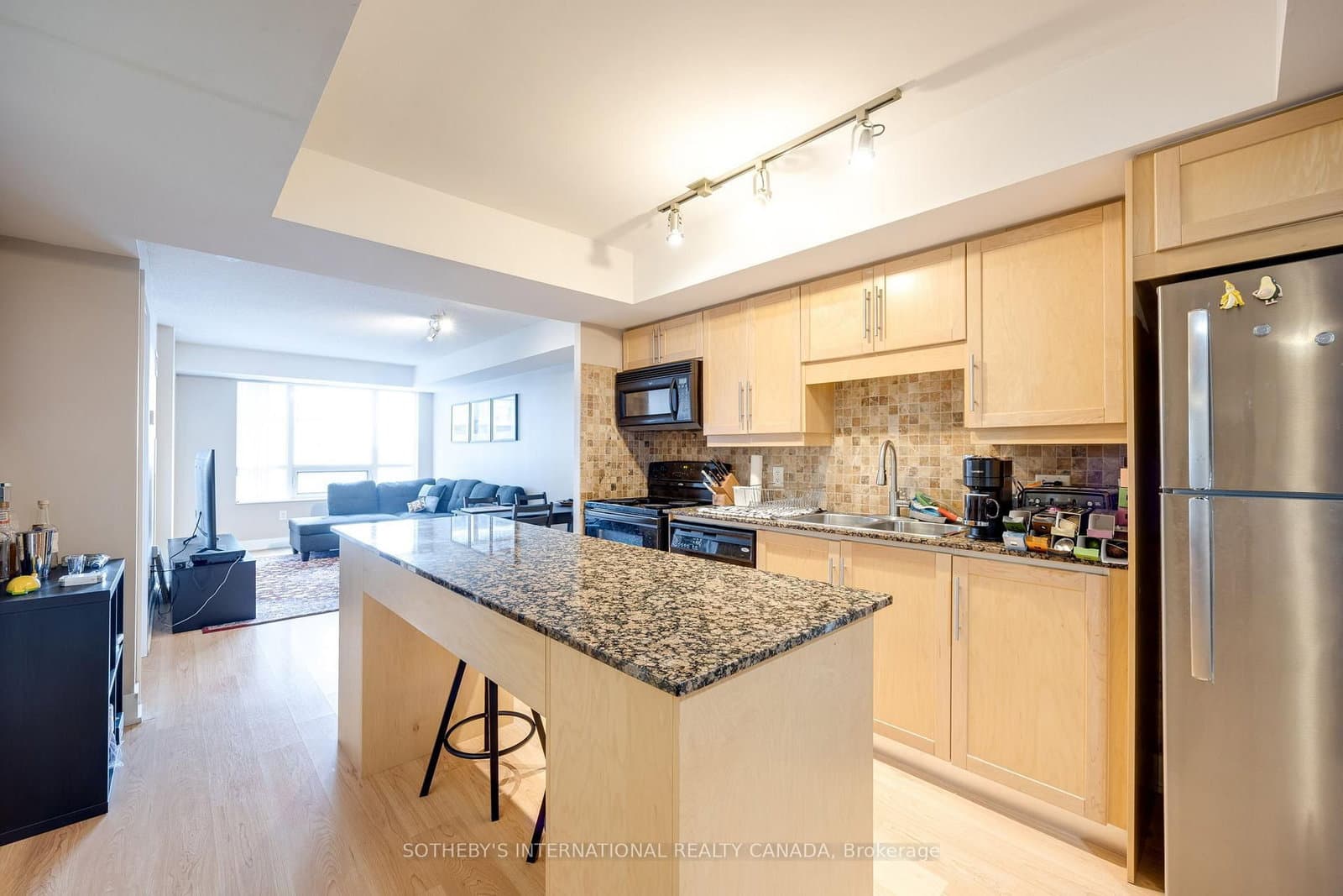 1705 - 20 Blue Jays Way, Toronto, ON — photo 3