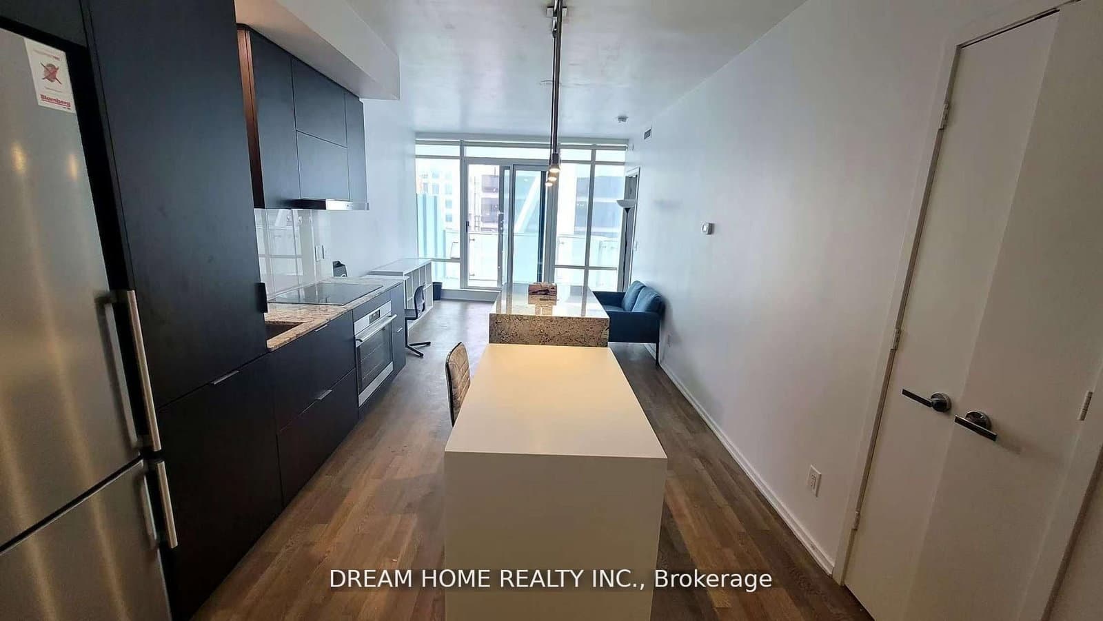 3708 - 1 Bloor Street, Toronto, ON — photo 3