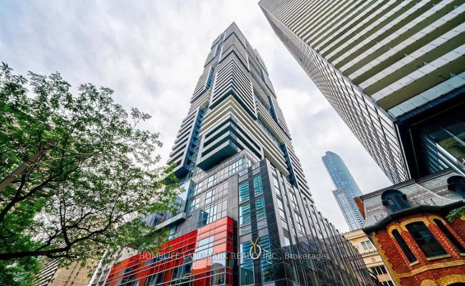 6011 - 7 Grenville Street, Toronto, ON