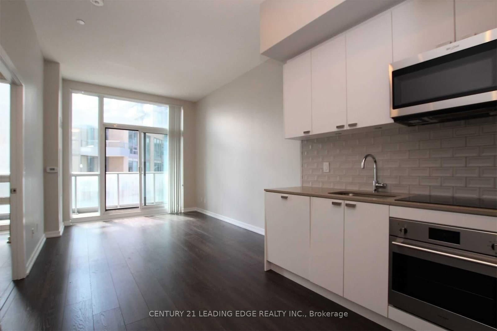 204 - 56 Forest Manor Road, Toronto, ON