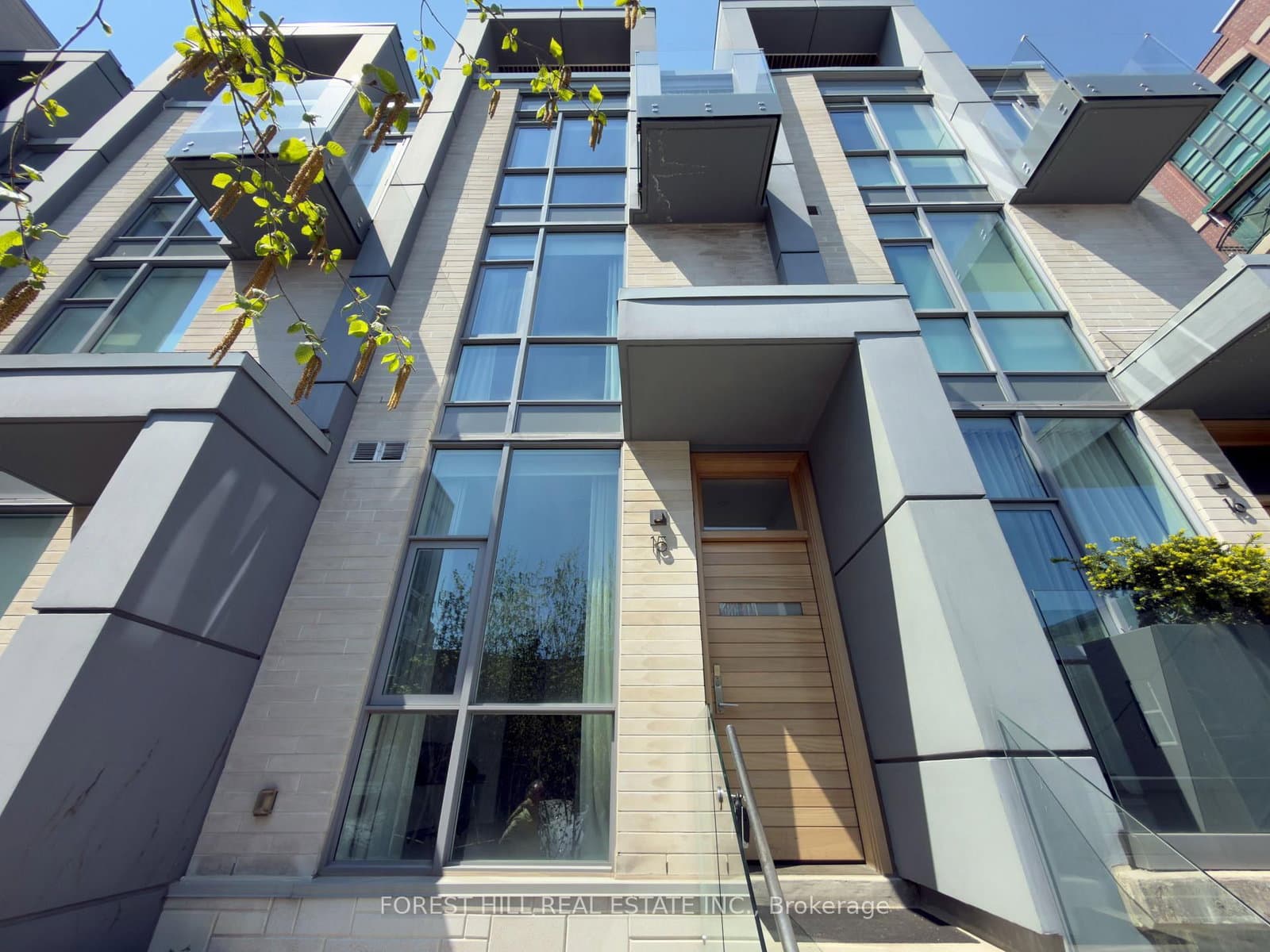 15 - 850 Richmond Street, Toronto, ON