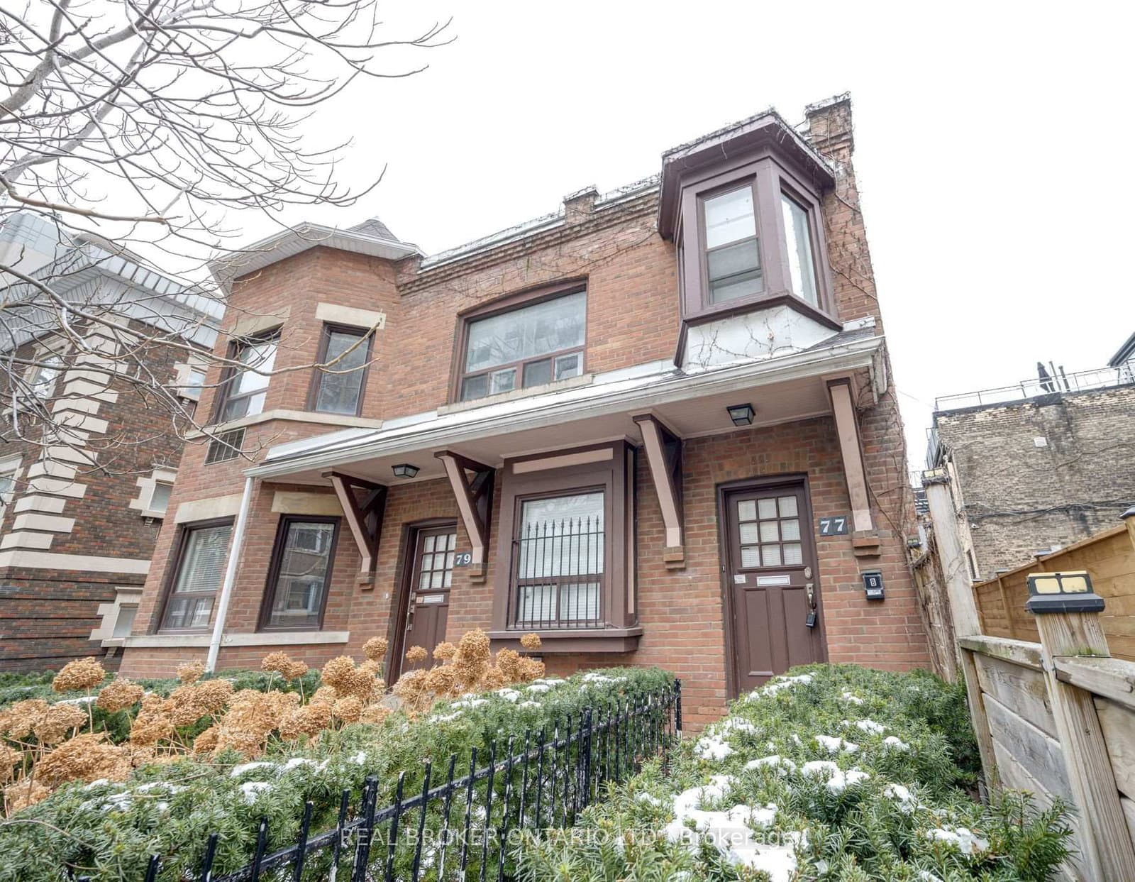 Upper - 77 Isabella Street, Toronto, ON — photo 2