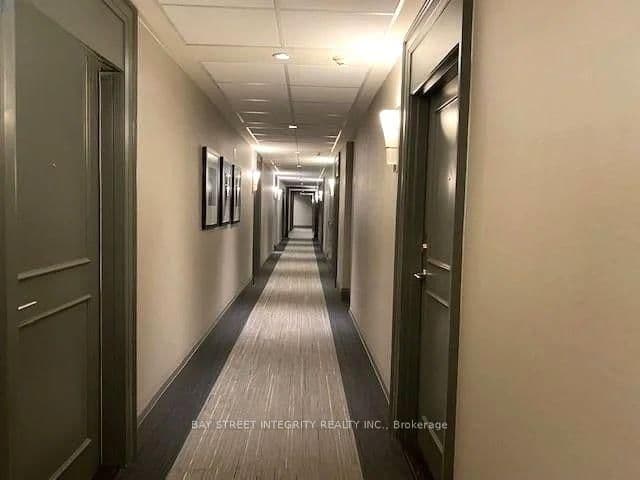 1308 - 35 Hayden Street, Toronto, ON — photo 3