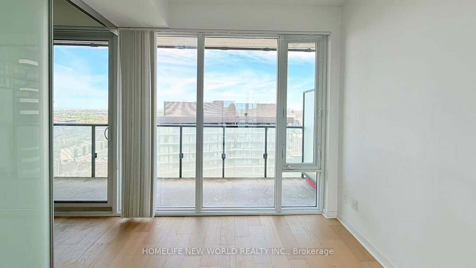 4001 - 101 Peter Street, Toronto, ON — photo 3