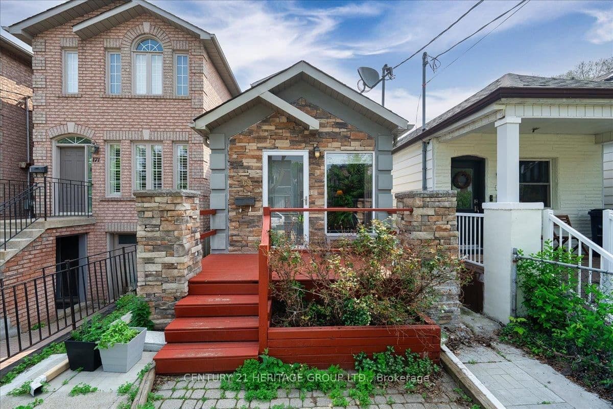 169 King Edward Avenue, Toronto, ON — photo 3