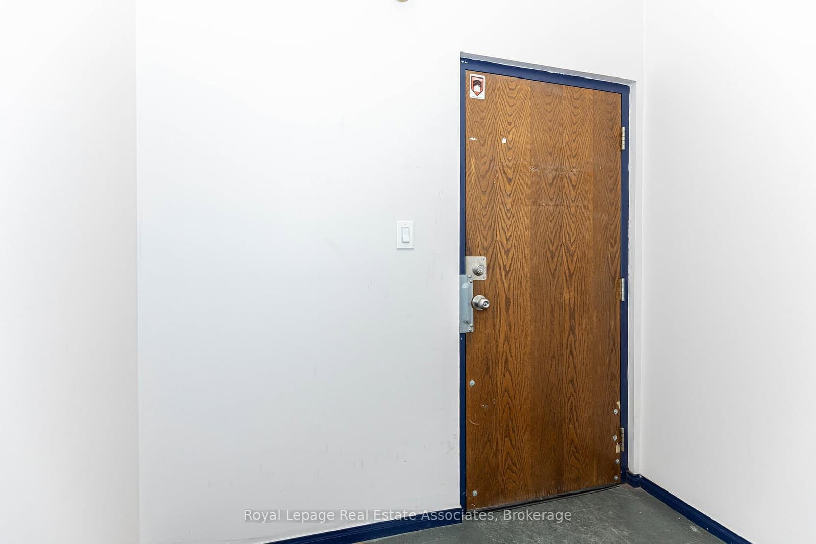 201 - 873 Broadview Avenue, Toronto, ON — photo 3