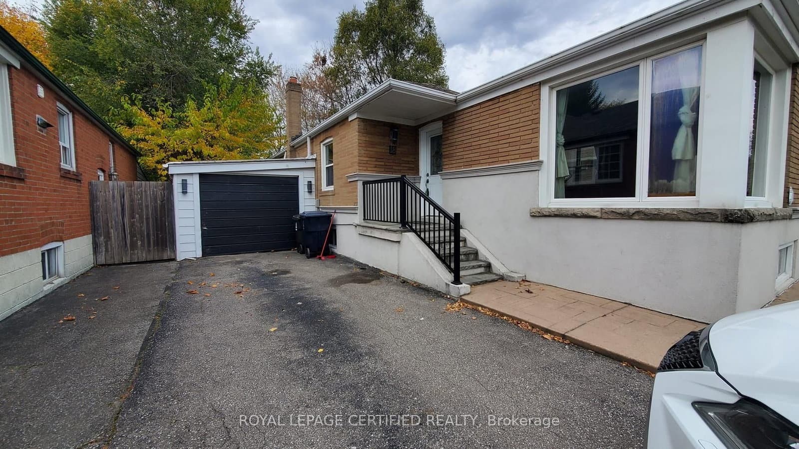 18 Maywood Park, Toronto, ON