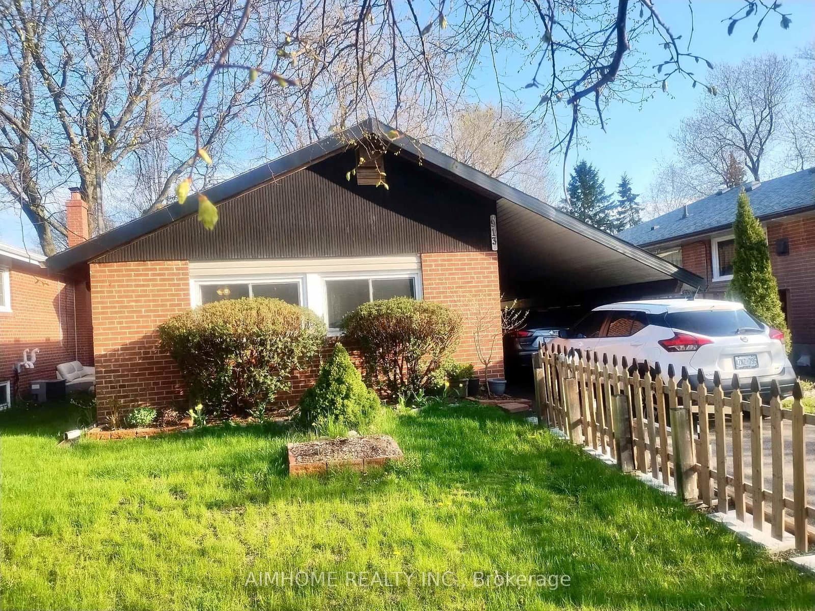 913 Brimorton Drive, Toronto, ON