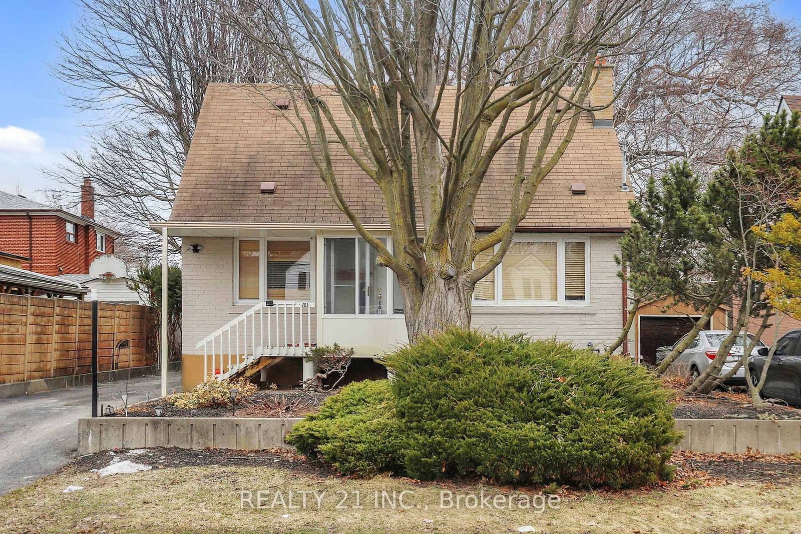 101 Natal Avenue, Toronto, ON