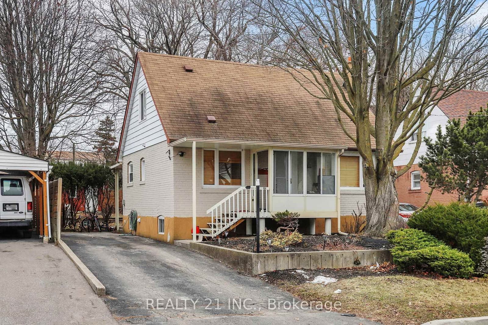 101 Natal Avenue, Toronto, ON — photo 2