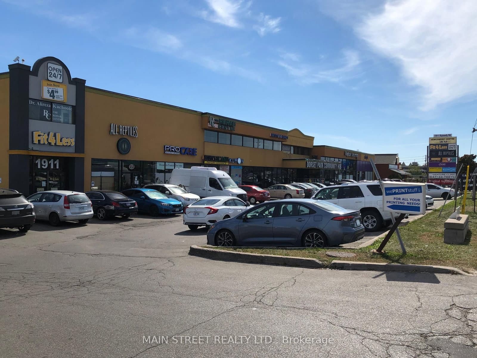210 - 1911 Kennedy Road, Toronto, ON