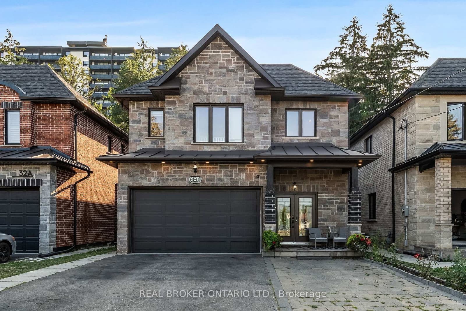 32B Cedar Drive, Toronto, ON — photo 2
