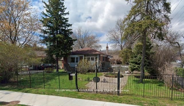 5332 Lawrence Avenue, Toronto, ON