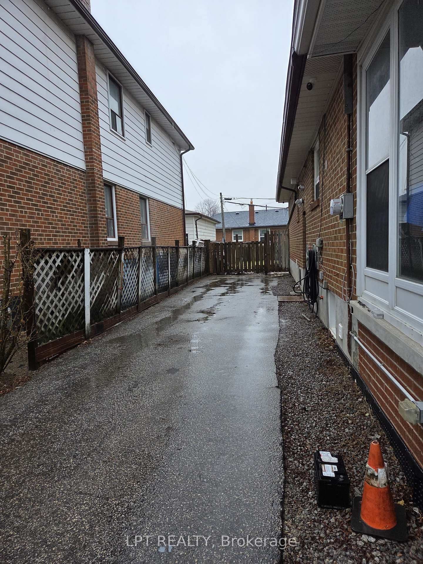 Upper Only - 478 Brimley Road, Toronto, ON — photo 2