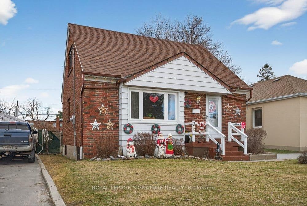 36 Ainsdale Road, Toronto, ON — photo 3