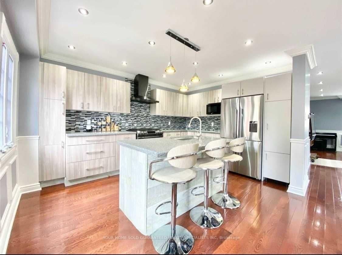 78 Huntington Avenue, Toronto, ON