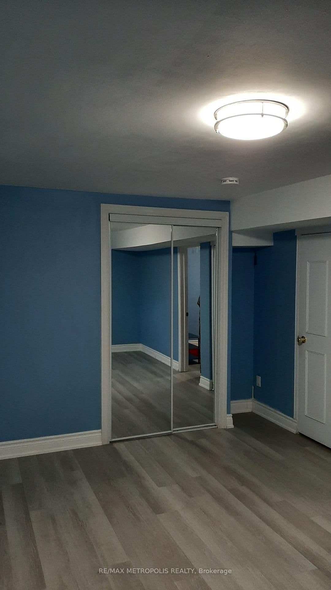 BSMT - 235 Hupfield Trail, Toronto, ON — photo 2