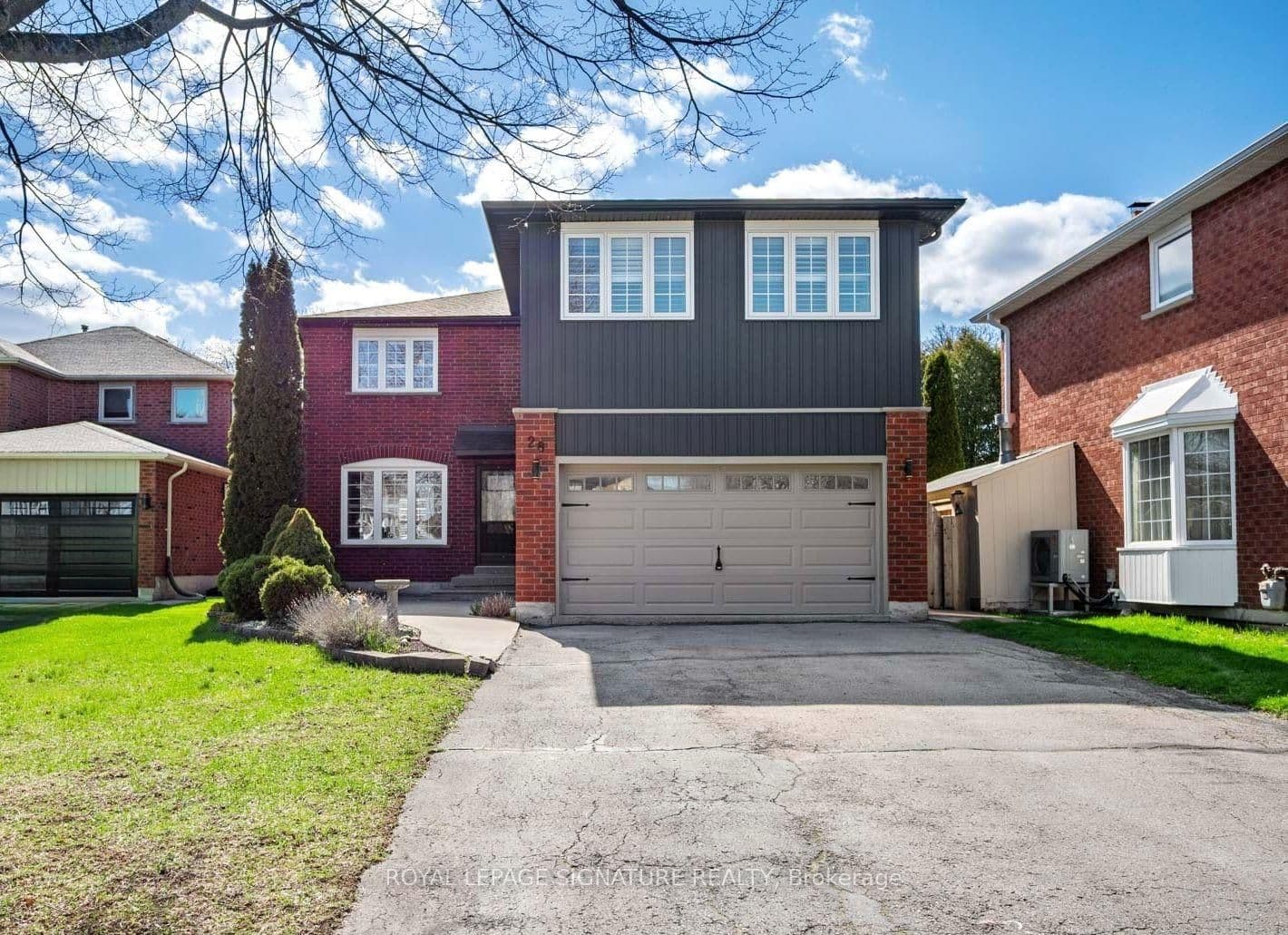 28 Bowes Garden Court, Toronto, ON — photo 3