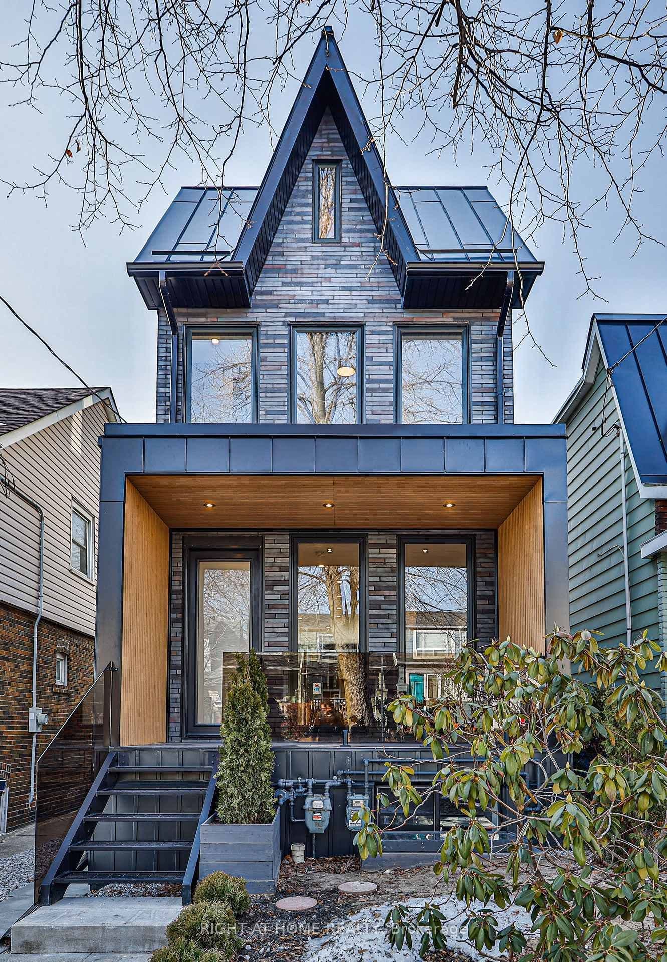 MAIN AND LANEWAY - 11 Merrill Avenue, Toronto, ON