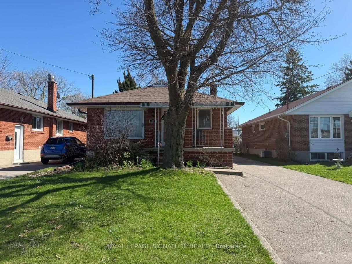 BSMT - 59 Pachino Boulevard, Toronto, ON