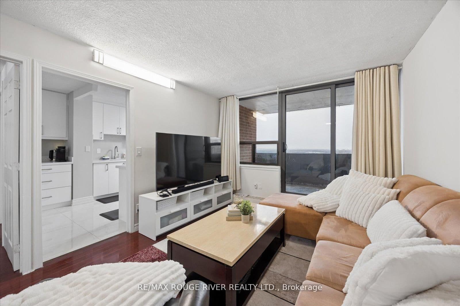 1504 - 100 Wingarden Court, Toronto, ON — photo 3