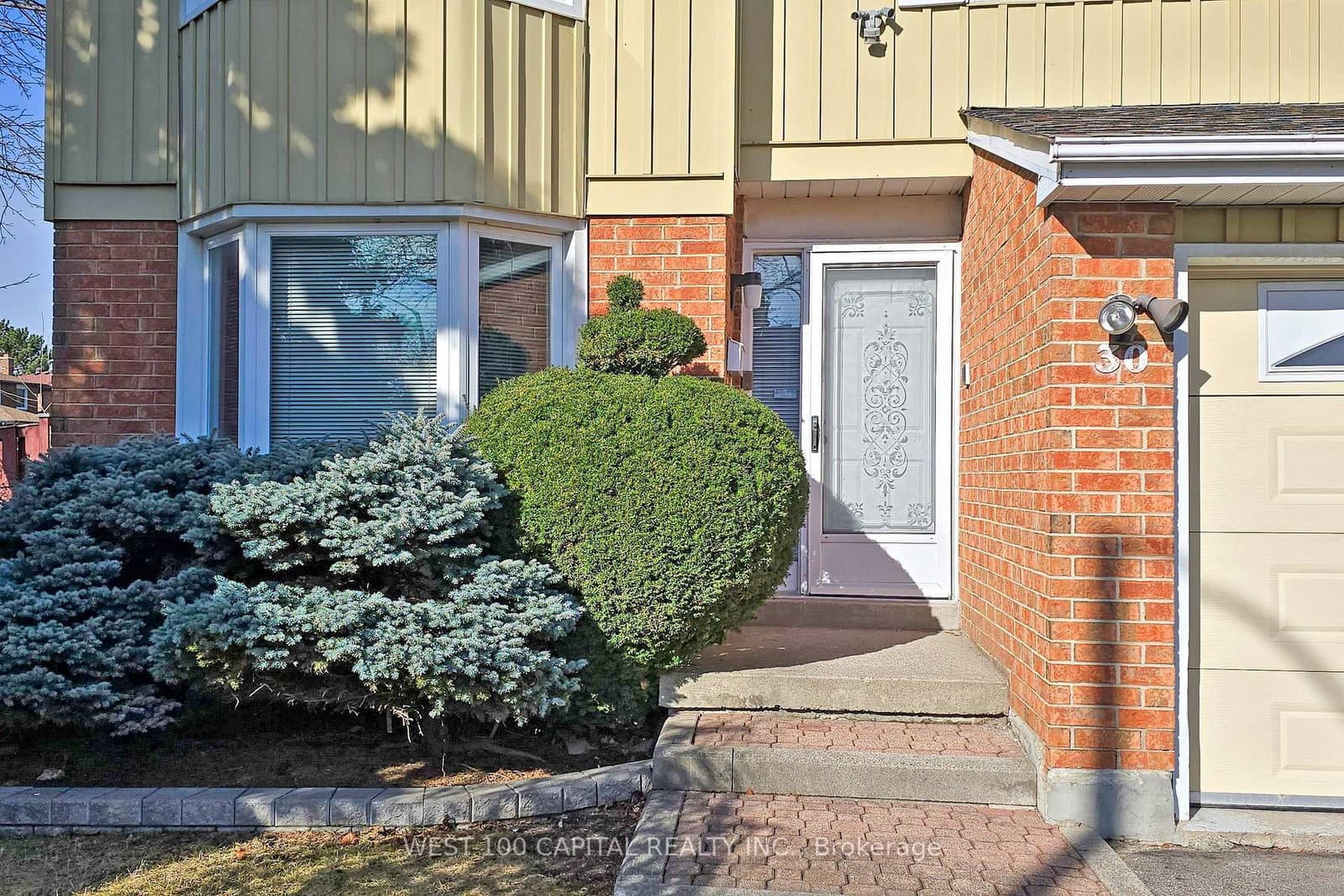 30 Wintermute Boulevard, Toronto, ON — photo 2