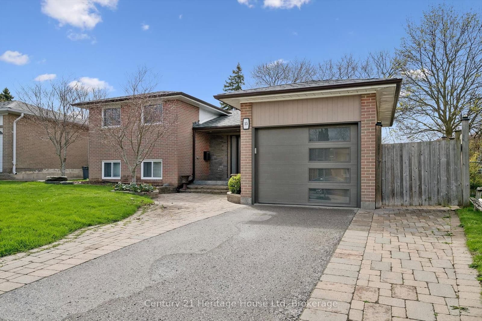 15 Conference Boulevard, Toronto, ON — photo 2