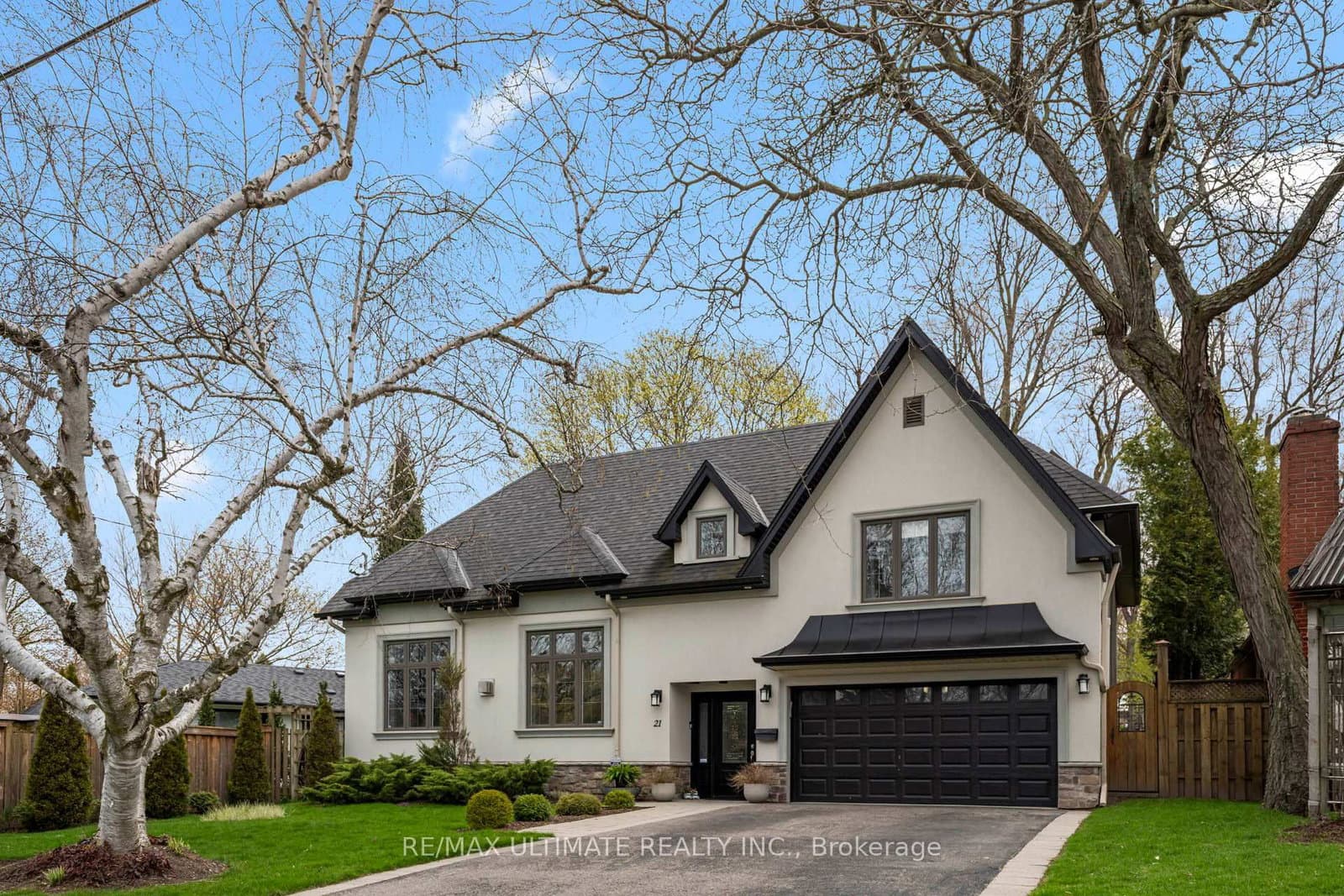 21 Brinloor Boulevard, Toronto, ON