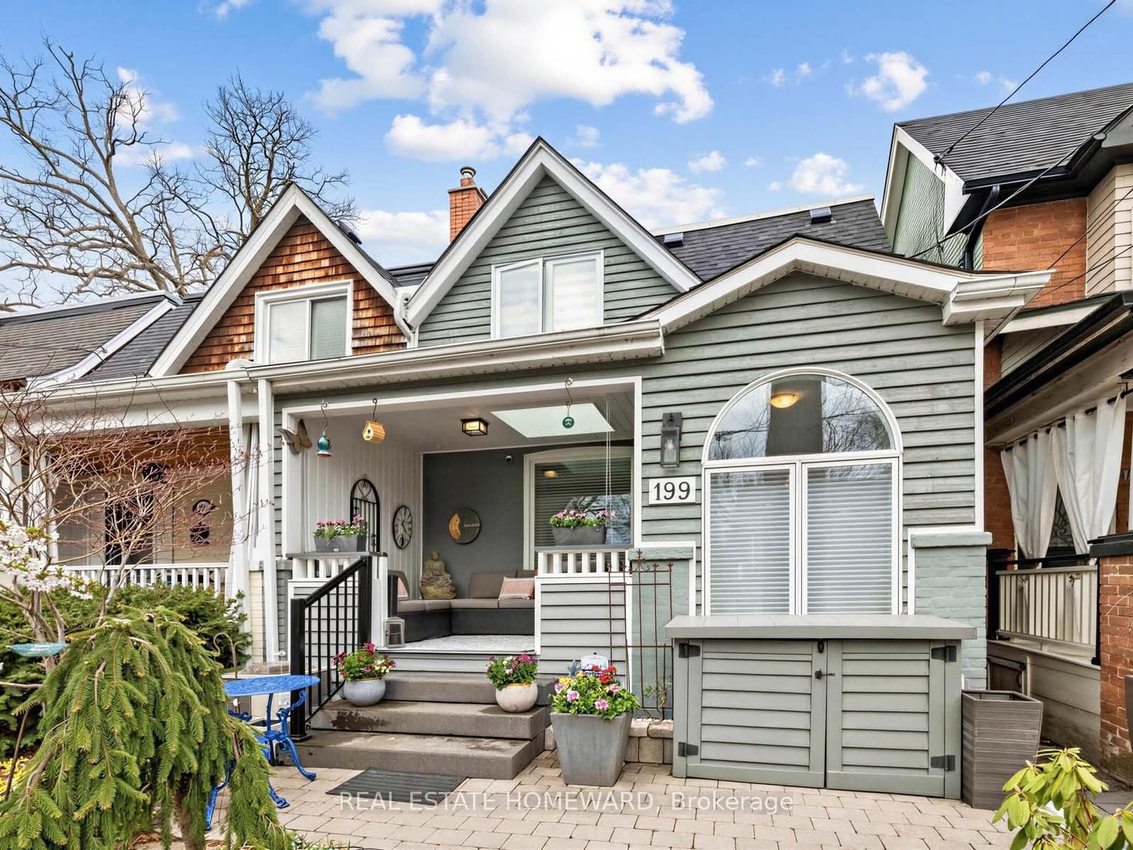 199 Lee Avenue, Toronto, ON — photo 2