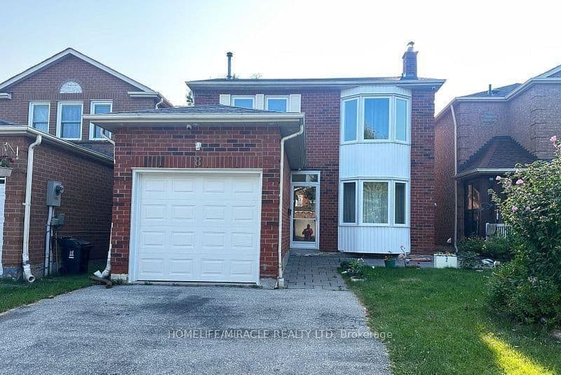 8 Lansbury Drive, Toronto, ON — photo 2