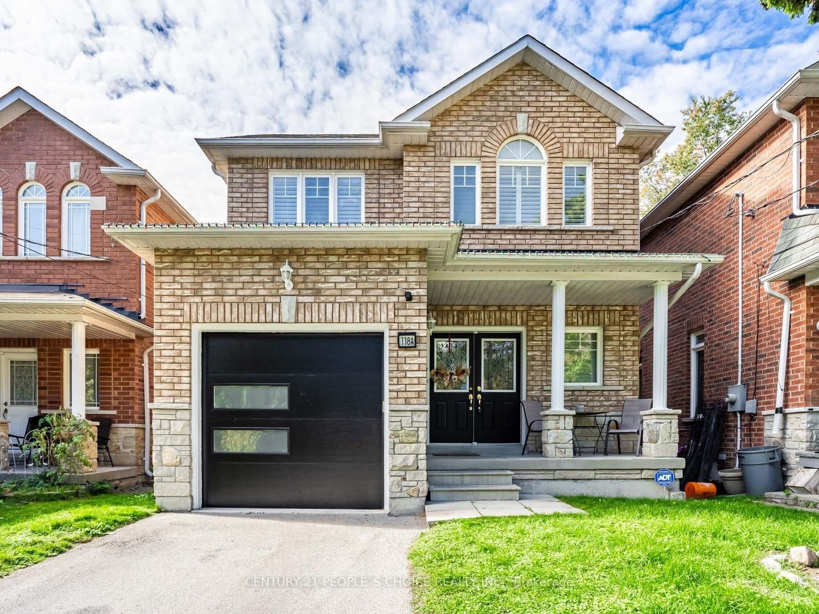 118A MANSE Road, Toronto, ON