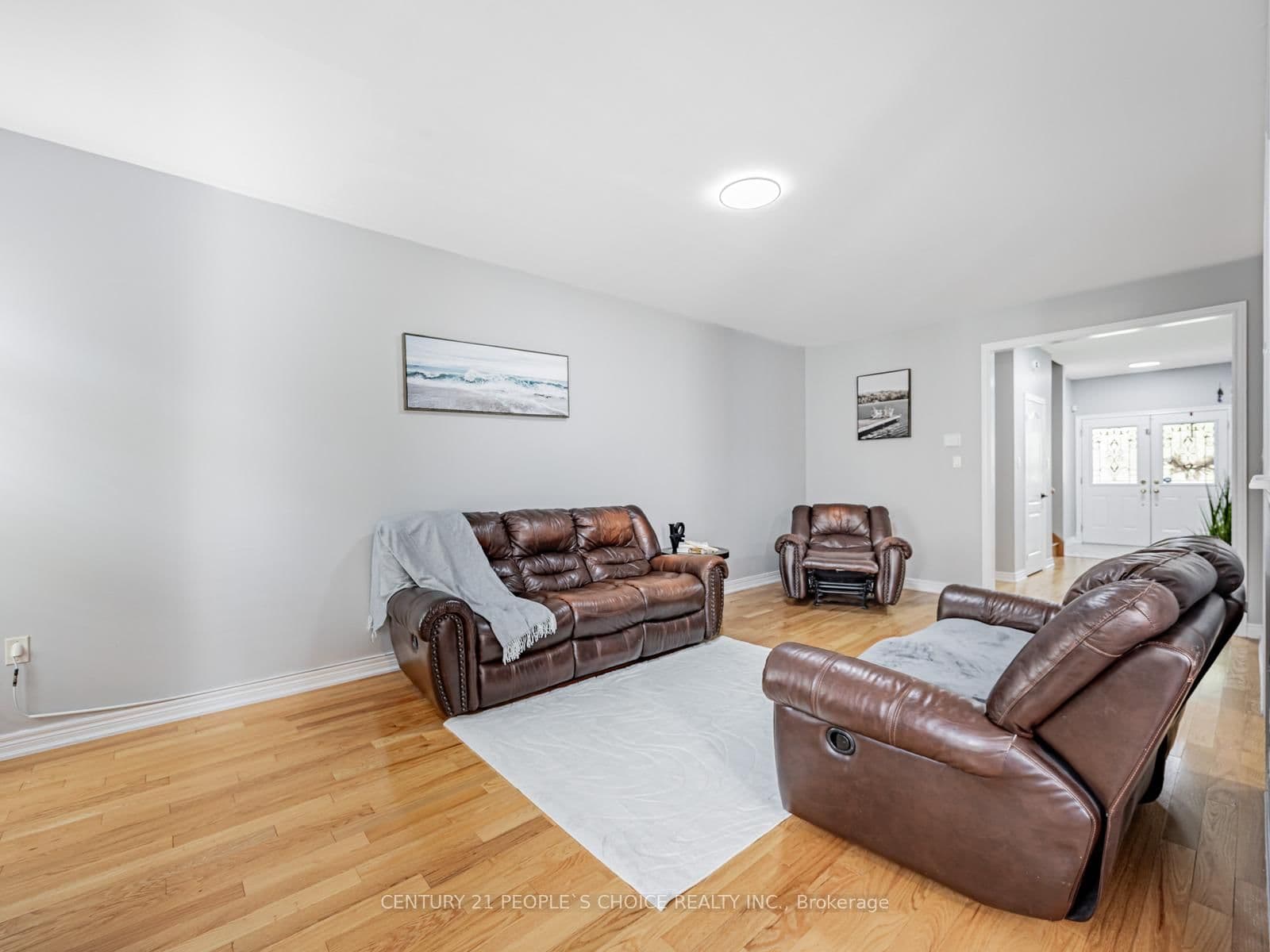 118A MANSE Road, Toronto, ON — photo 3