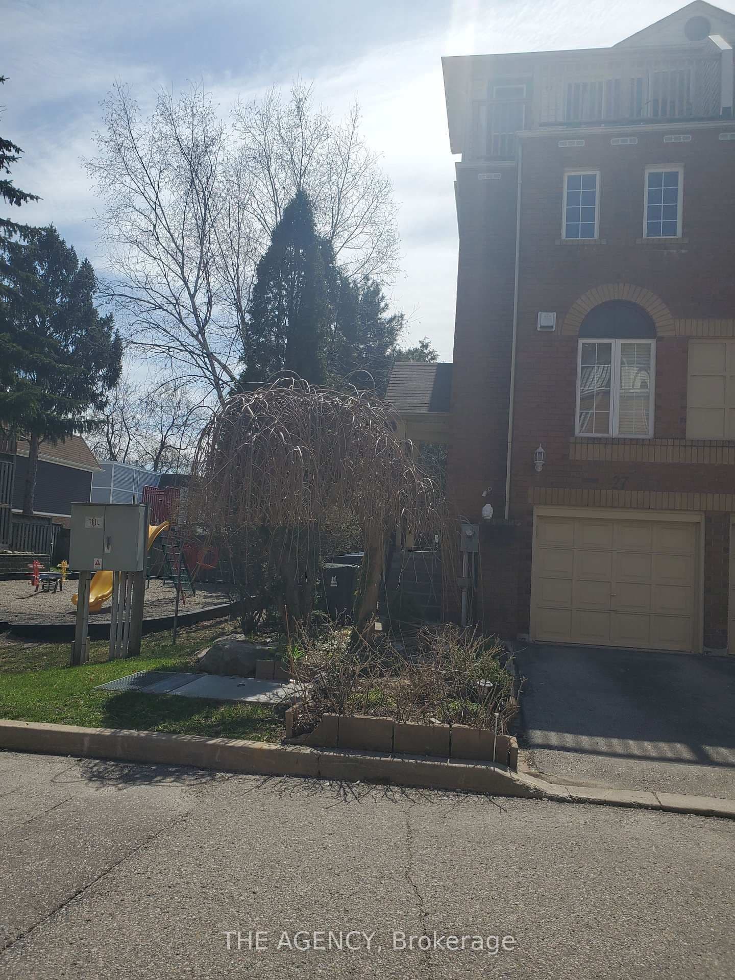 27 - 189 Galloway Road, Toronto, ON — photo 2