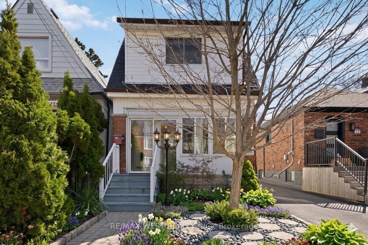 79 King Edward Avenue, Toronto, ON — photo 2