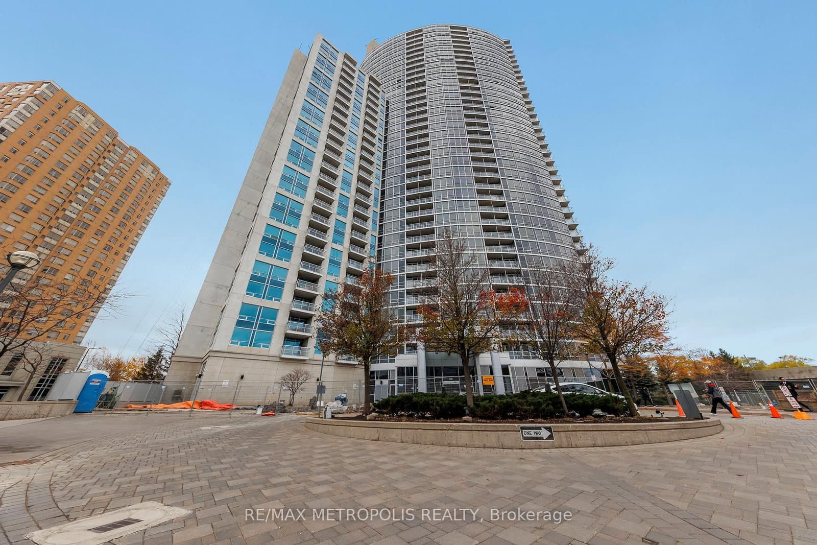 607 - 83 Borough Drive, Toronto, ON