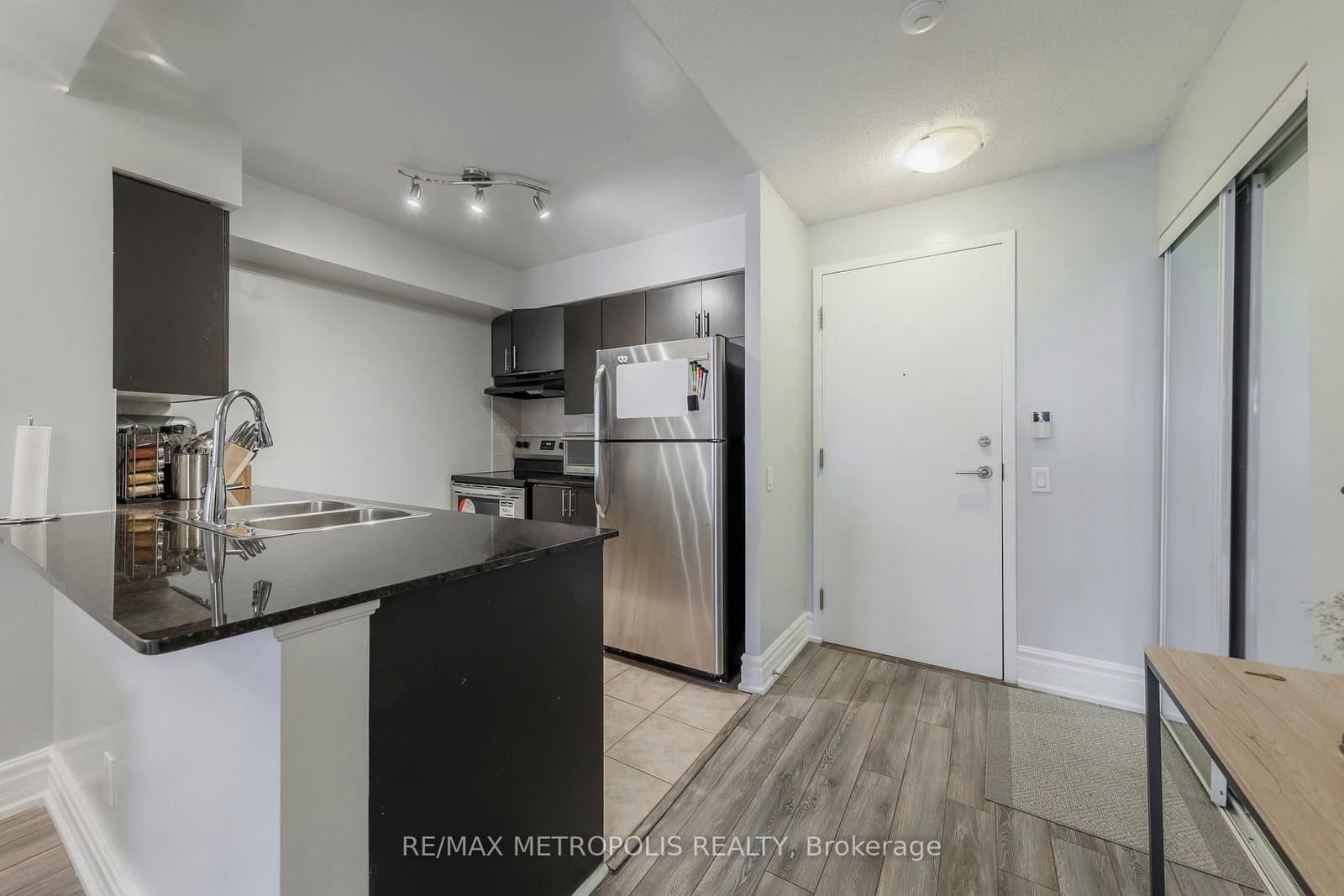 607 - 83 Borough Drive, Toronto, ON — photo 3