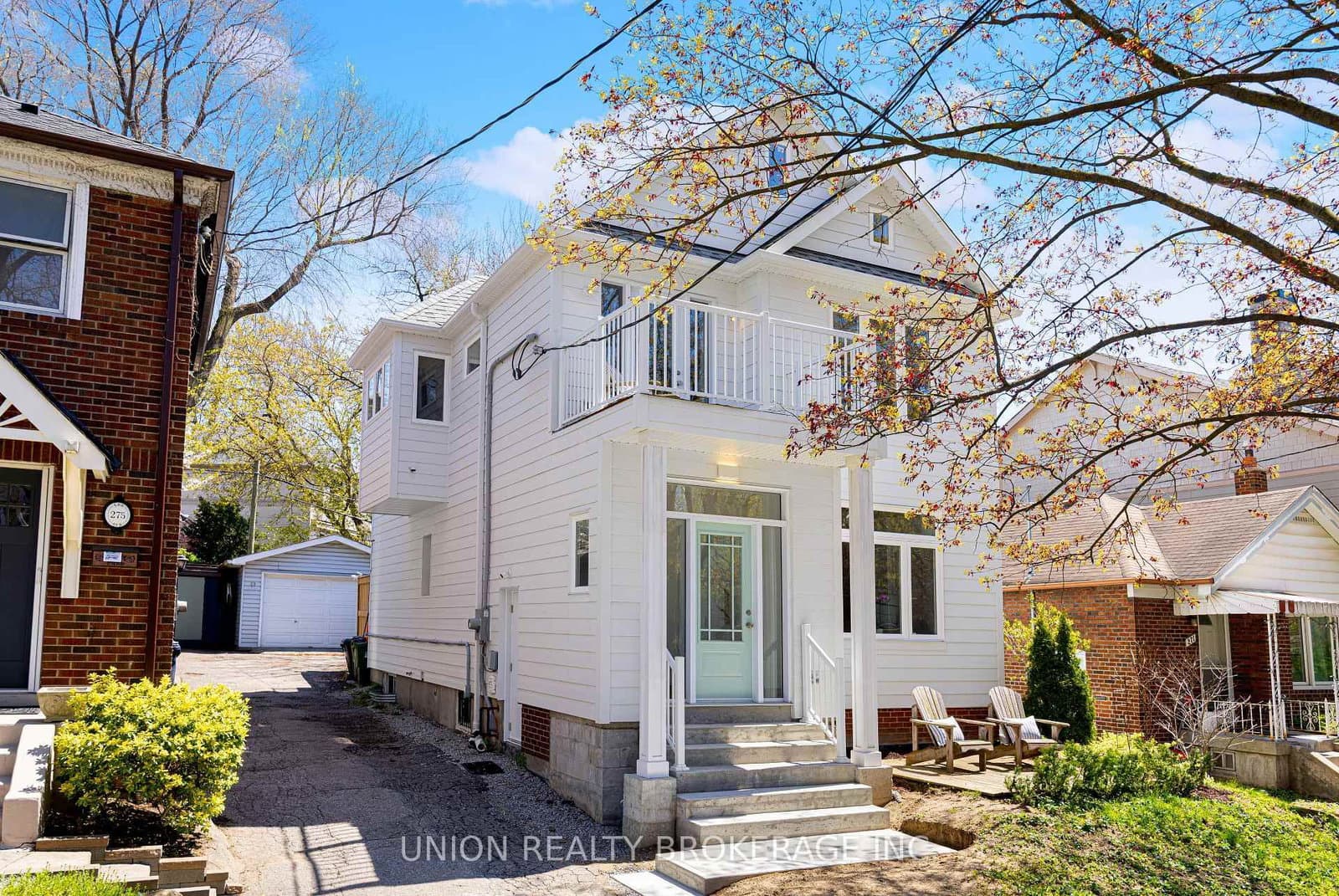 273 Lee Avenue, Toronto, ON — photo 2