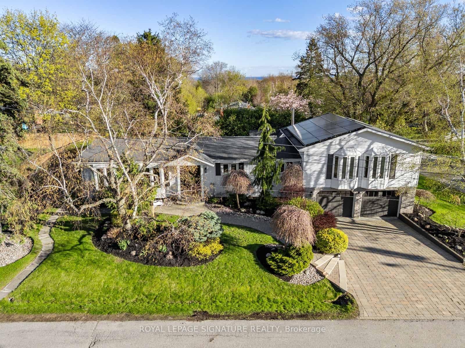 371 Rouge Highlands Drive, Toronto, ON — photo 2