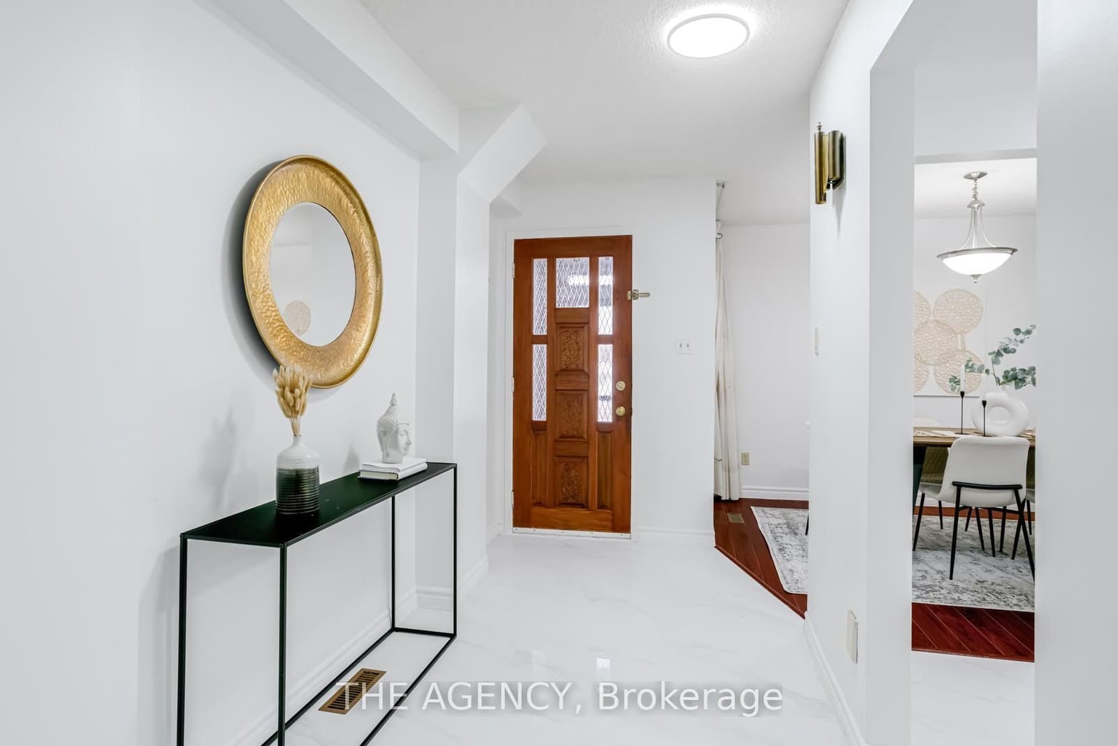 142 Greenbrae Circuit, Toronto, ON — photo 2