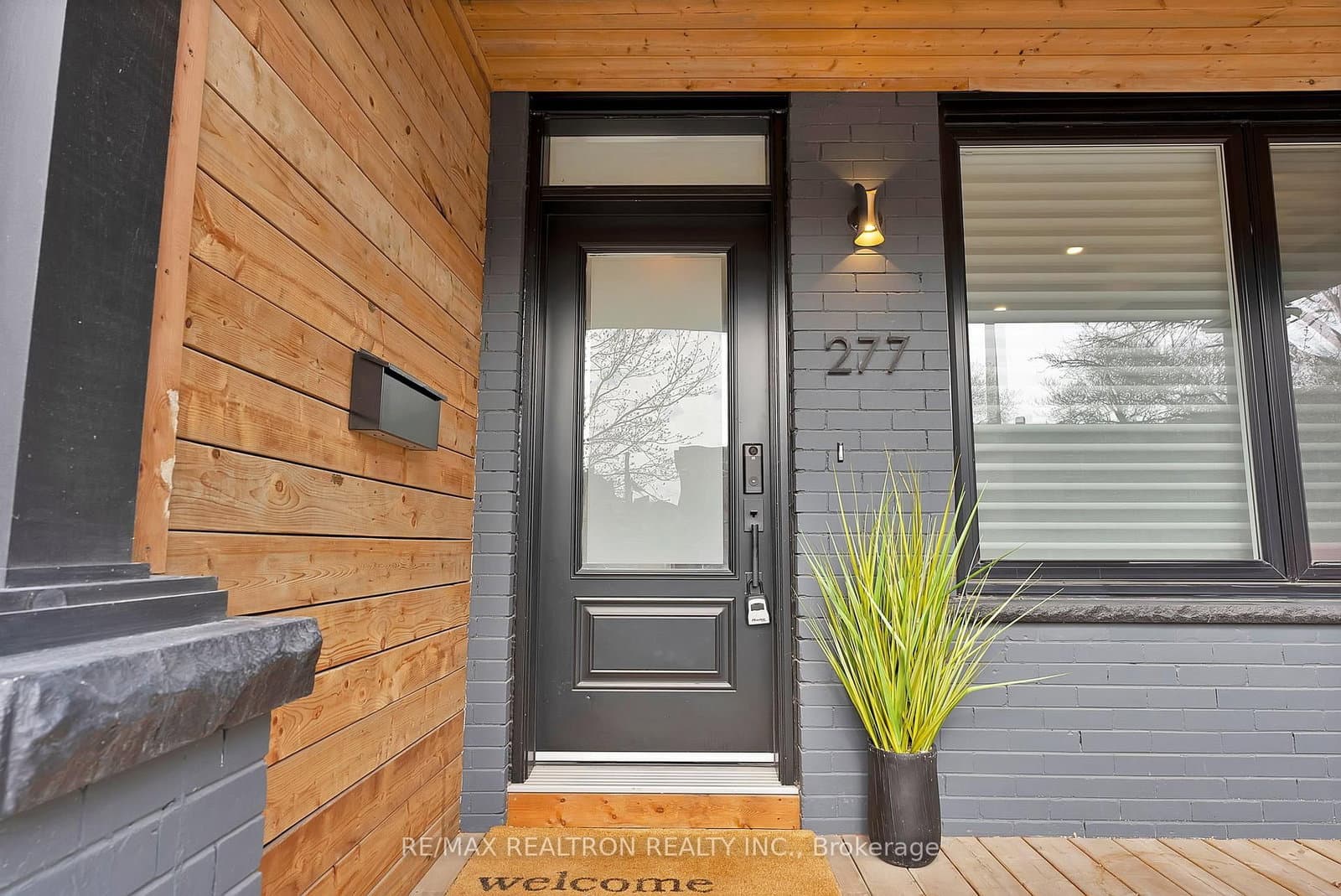 277 Boston Avenue, Toronto, ON — photo 3